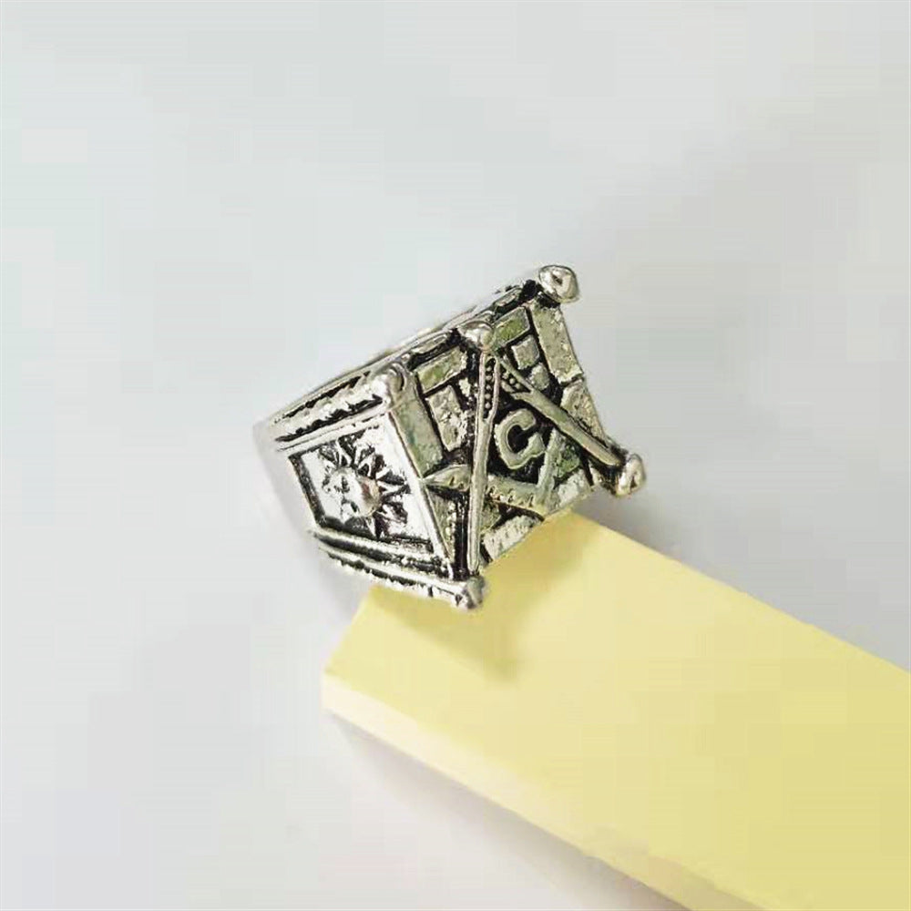 Master Mason Blue Lodge Ring - Sun & Moon in Silver - Bricks Masons