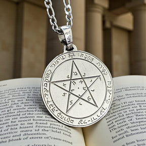 Solomon Pendant First and Second Pentacle consecrated to Venus in Silver 3 Cm 9 Gr 44 Seals of Solomon Art 1591 - Bricks Masons