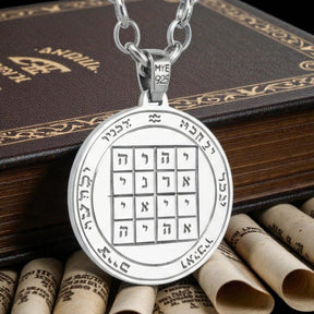I said First and Third Pentacle consecrated to Saturn in Silver 3 Cm 12 Gr 44 Seals of Solomon Art 1956 - Bricks Masons