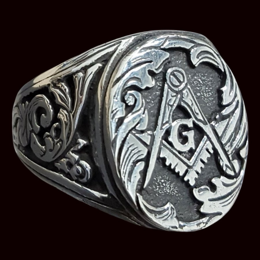 Master Masonic Chiseled Ring in Silver Freemasonry Art 85 - Bricks Masons