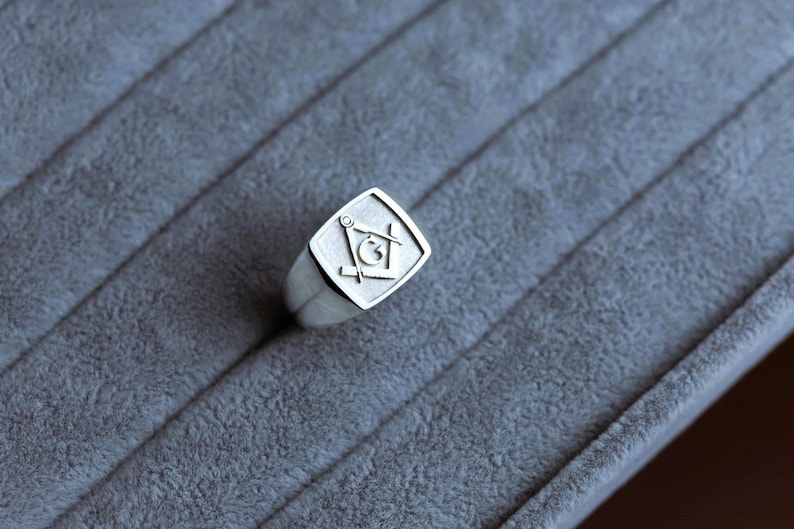 Master Mason Blue Lodge Ring - Plated Sterling Silver Square & Compass G - Bricks Masons