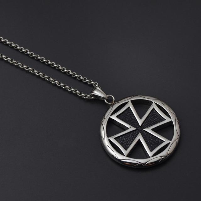 Knights Templar Commandery Necklace - Golden Vintage Cross - Bricks Masons