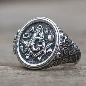 Master Mason Blue Lodge Ring - Silver Alloy With Masonic tools - Bricks Masons