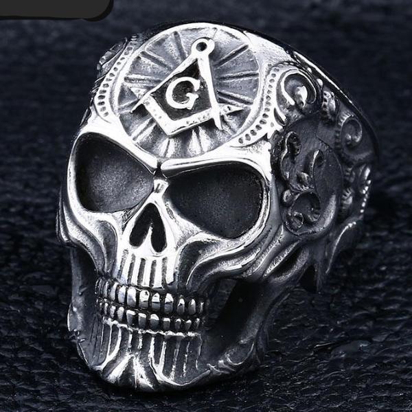 Master Mason Blue Lodge Ring - Gothic Skull Motif Silver - Bricks Masons